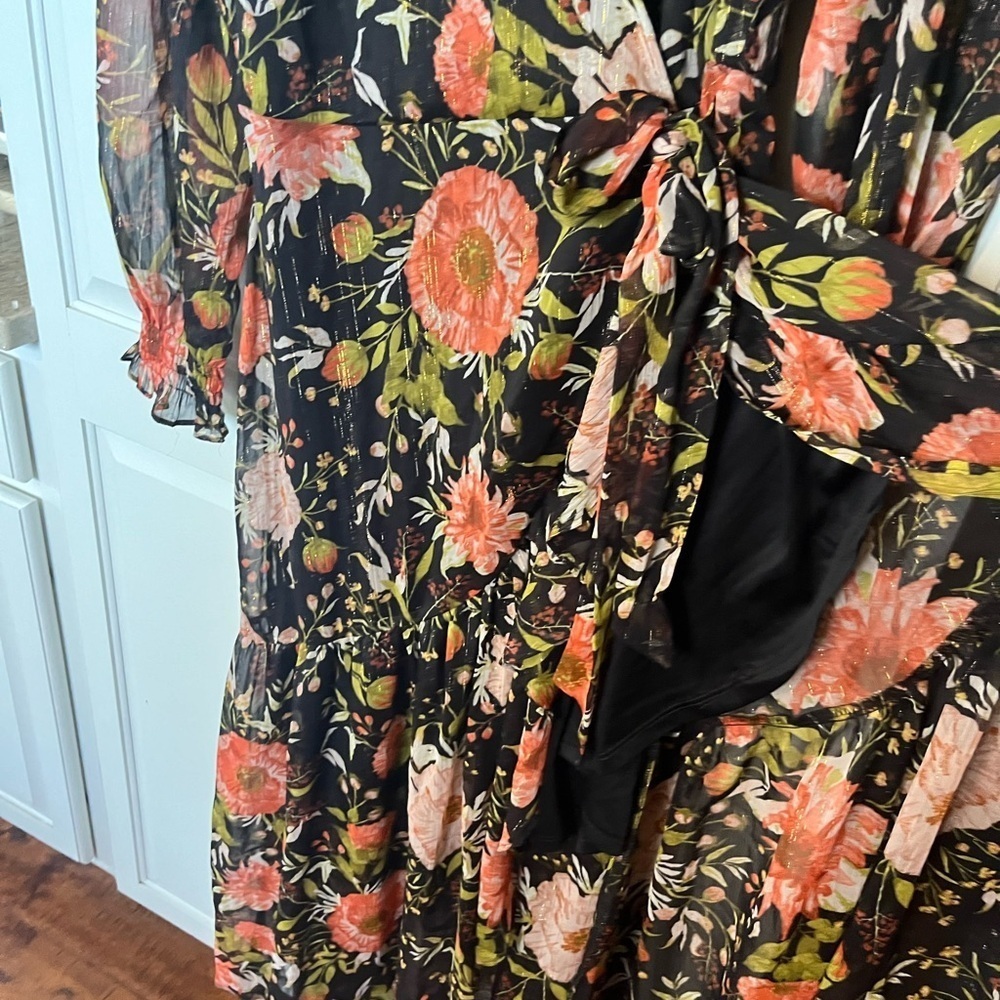 LC Lauren Conrad Dress with Tie at waist, Ruffle Hem Side Slit Women’s Medium M - Picture 5 of 6